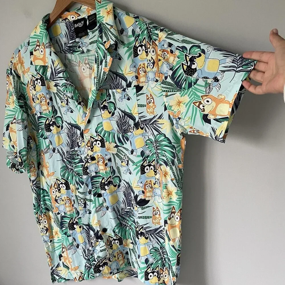 Bluey Hawaiian Button Up Shirt Top Lightweight Cartoon Beach Casual Camp Men's M
